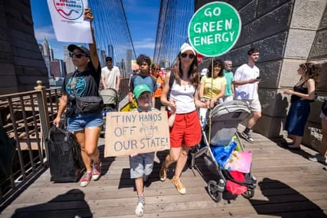 Sun Day: US Environmental Activists to Unite for Renewable Power During Regulatory Rollbacks