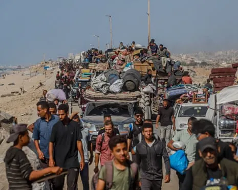 Israeli Forces Push to Drive People Away of Gaza City as Military Operation Persists