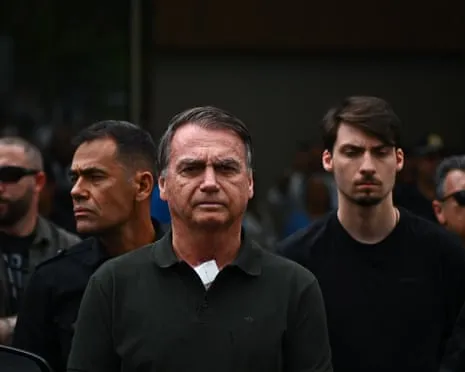 Bolsonaro Ordered to Remit Damages for Racist Comments